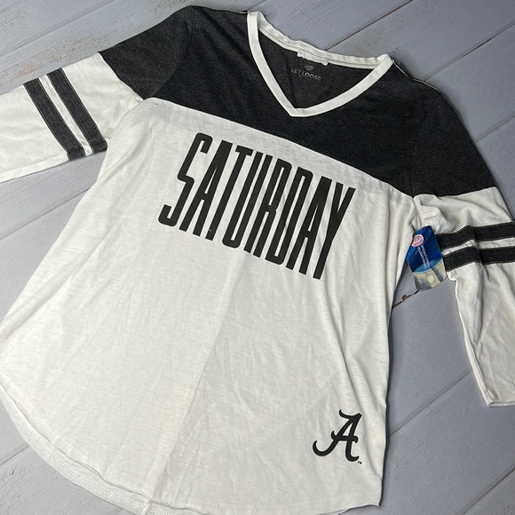 NWT - Let Loose by RNL - Saturday Alabama Raglan Top - Size Medium - Picture 1 of 5